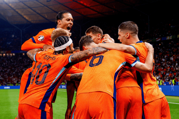 張玉寧逆轉,力挽狂澜,助力國足再,乐彩体育,LeCai,乐彩体育网址,乐彩app,乐彩官网,乐彩集团